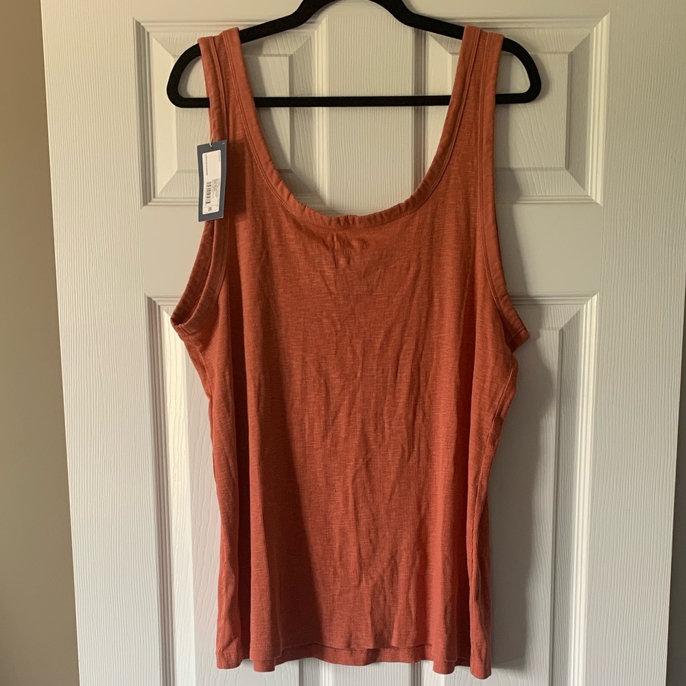 NWT Universal Thread Tank Top - Picture 5 of 5
